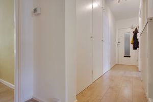 Entrance Hall- click for photo gallery